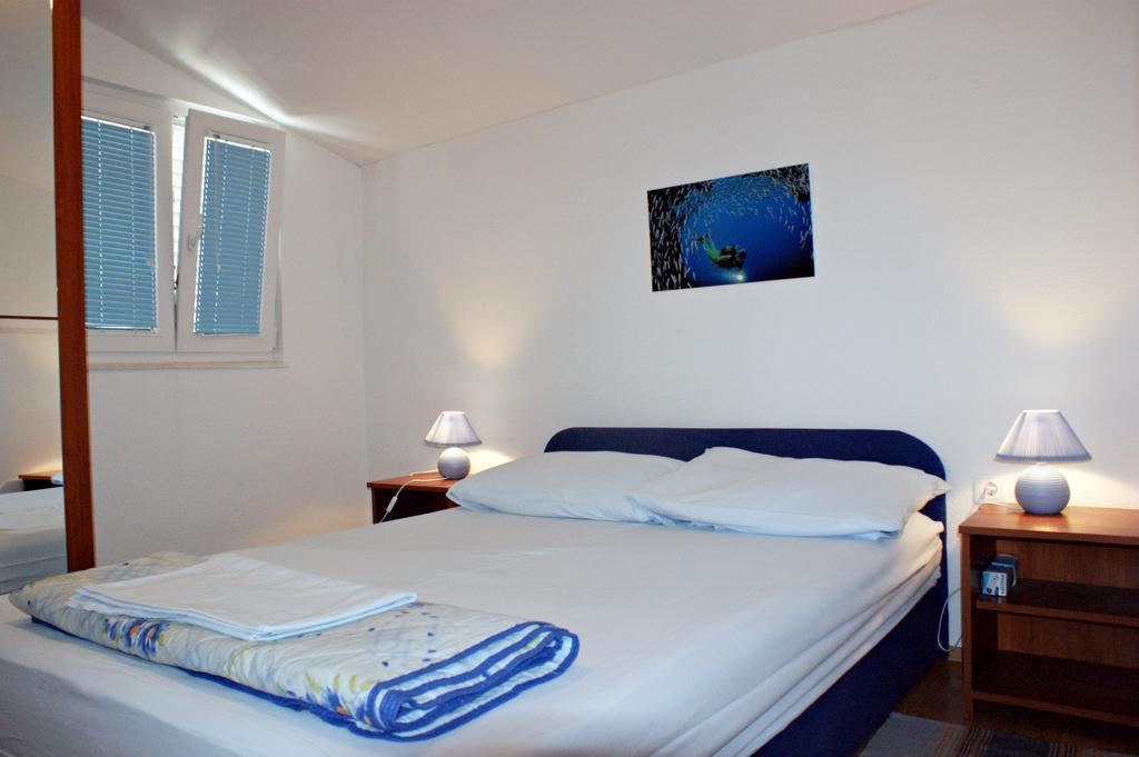 Apartments Kairos - Bili 9 Kaštela Kamer foto