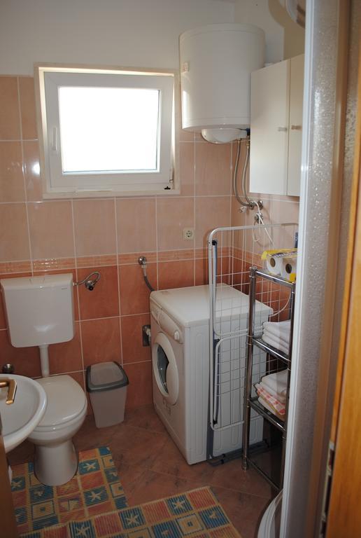Apartments Kairos - Bili 9 Kaštela Kamer foto
