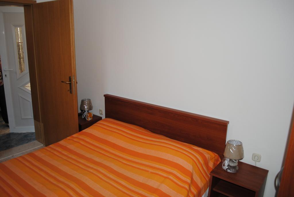 Apartments Kairos - Bili 9 Kaštela Kamer foto